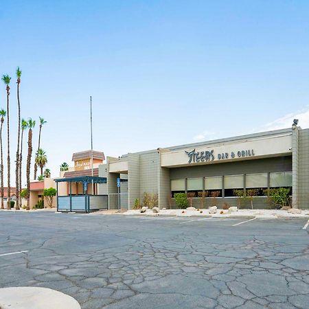 Royal Plaza Inn Indio Dış mekan fotoğraf