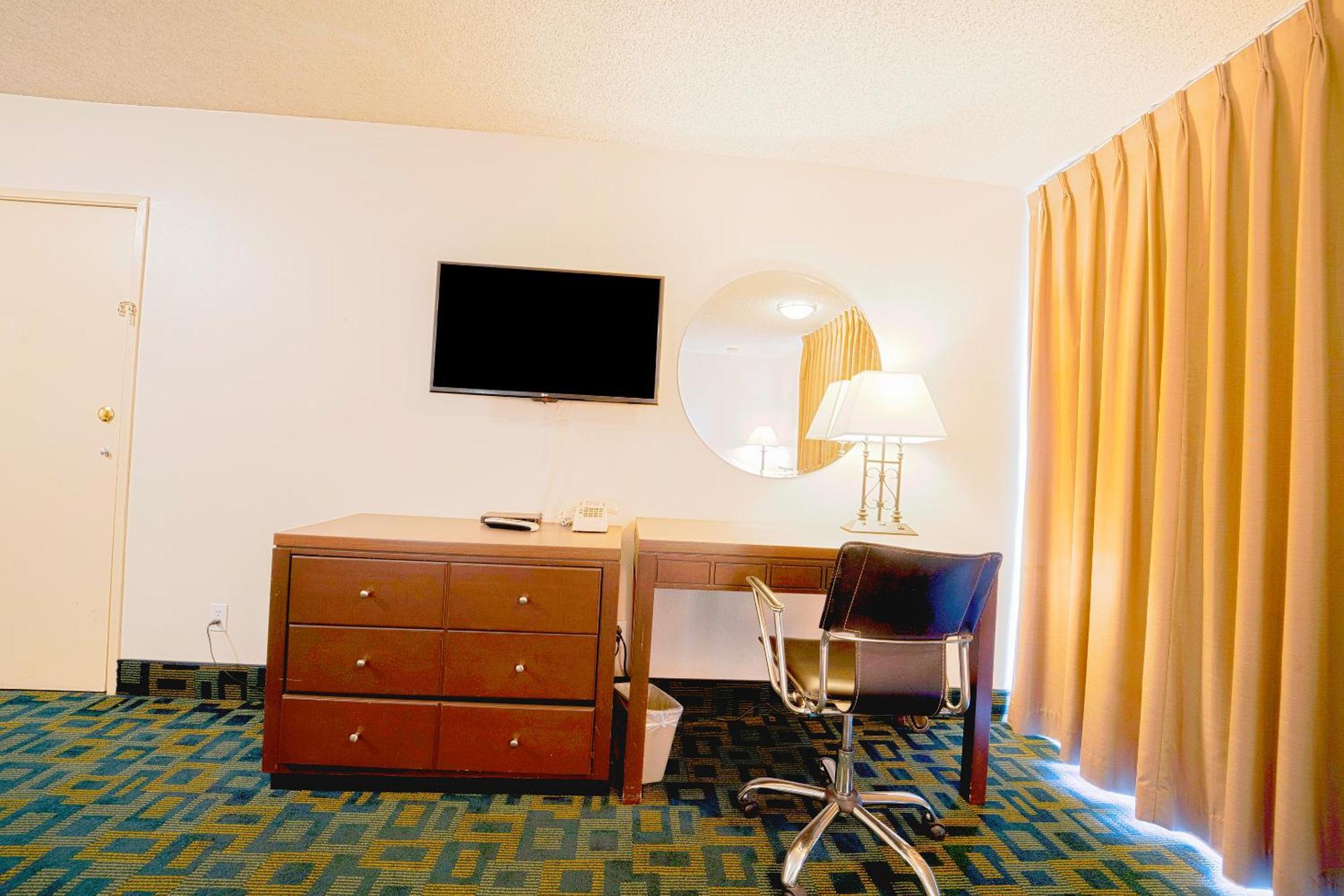 Royal Plaza Inn Indio Dış mekan fotoğraf