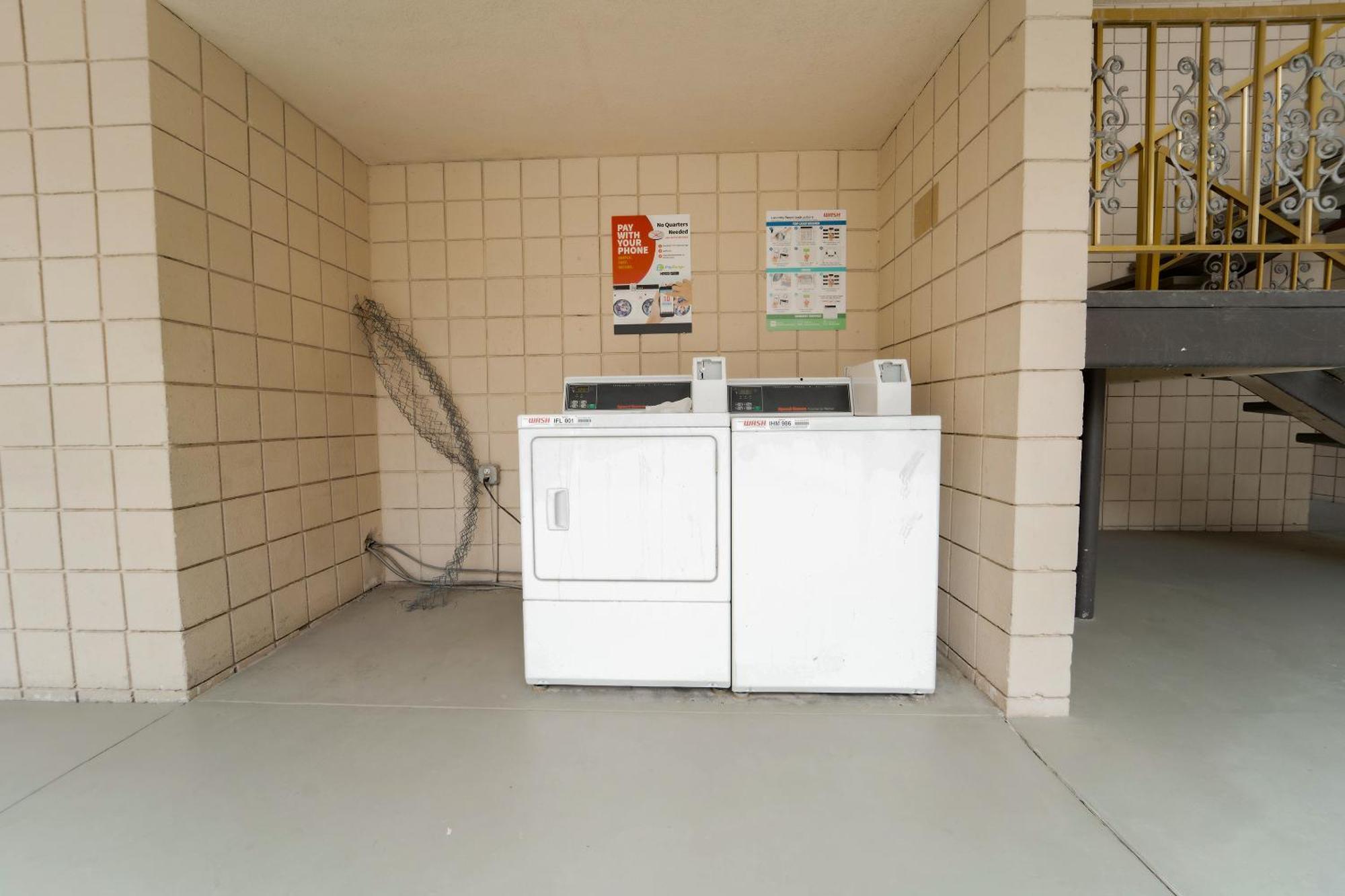 Royal Plaza Inn Indio Dış mekan fotoğraf